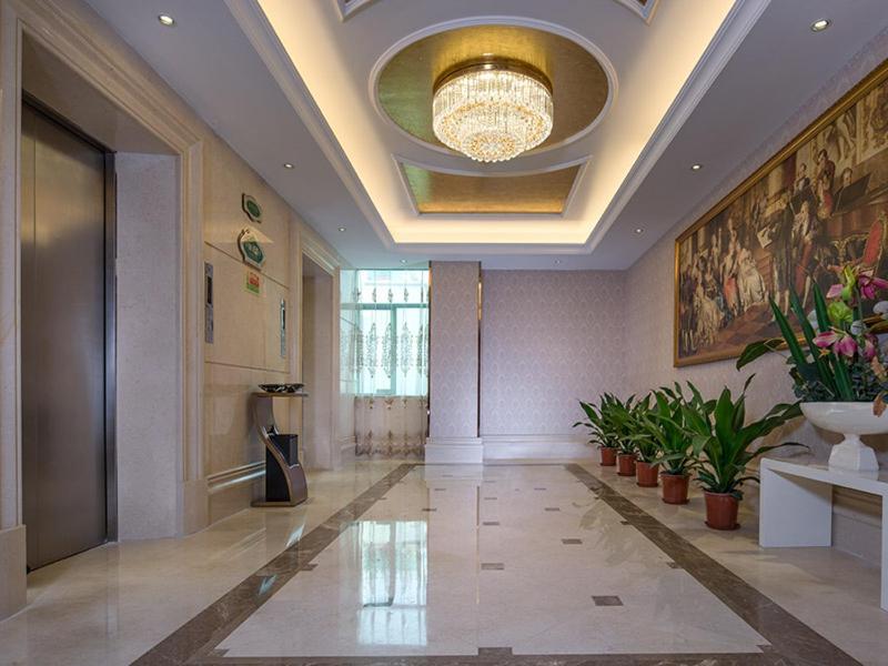 Vienna Hotel Baoan Liutang Xin'an  Exterior foto
